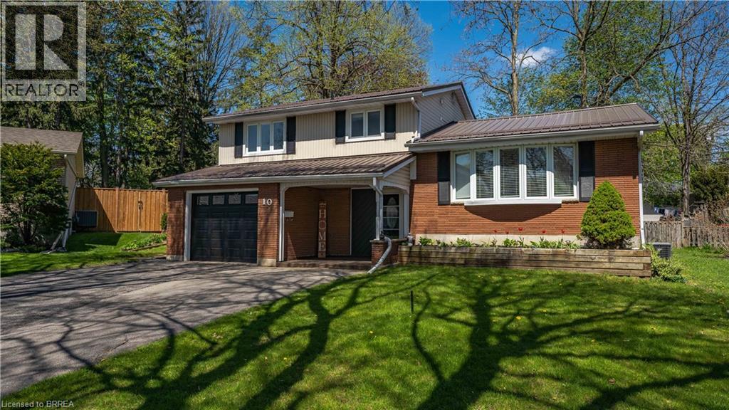 10 AARON Place, Brantford, Ontario
