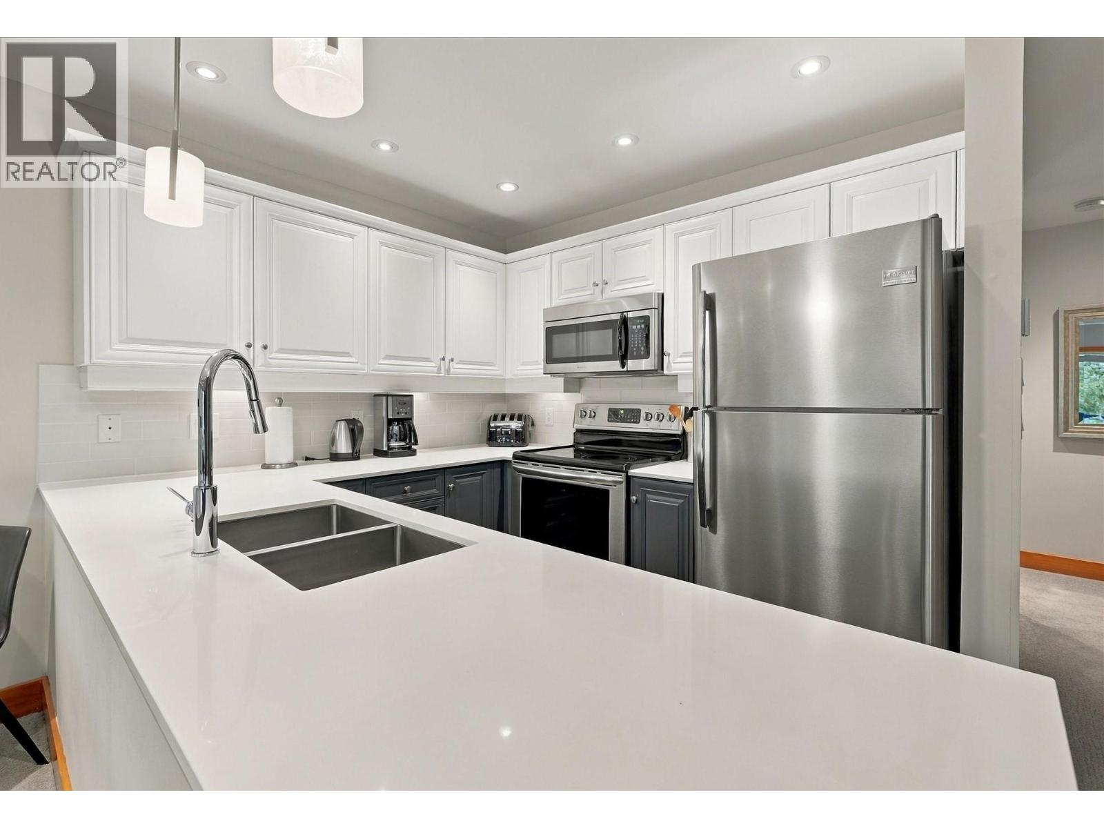 25 4891 Painted Cliff Road, Whistler, British Columbia  V0N 1B4 - Photo 5 - R3177265