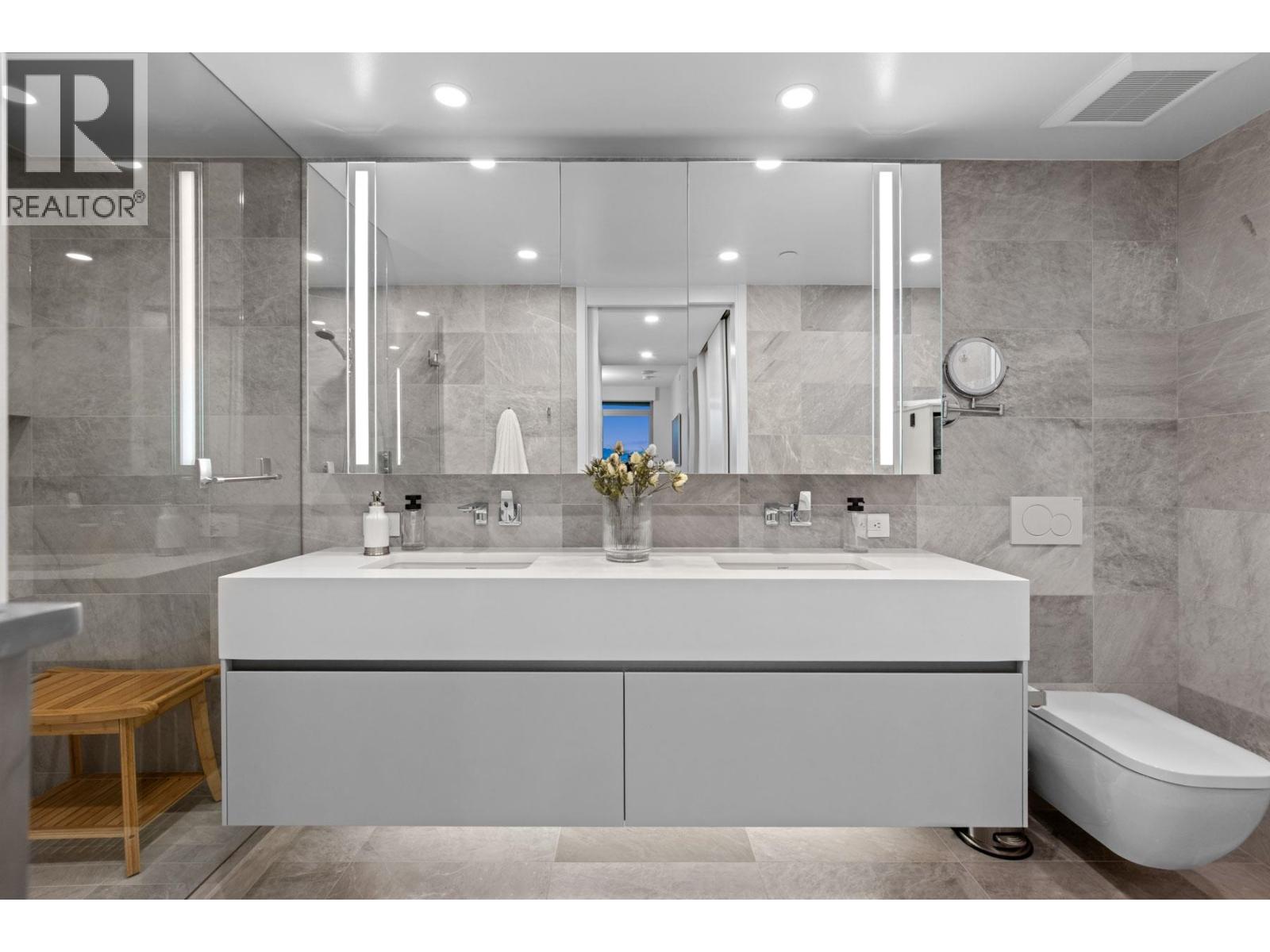 2903 889 Pacific Street, Vancouver, British Columbia  V6Z 1C3 - Photo 17 - R3177272