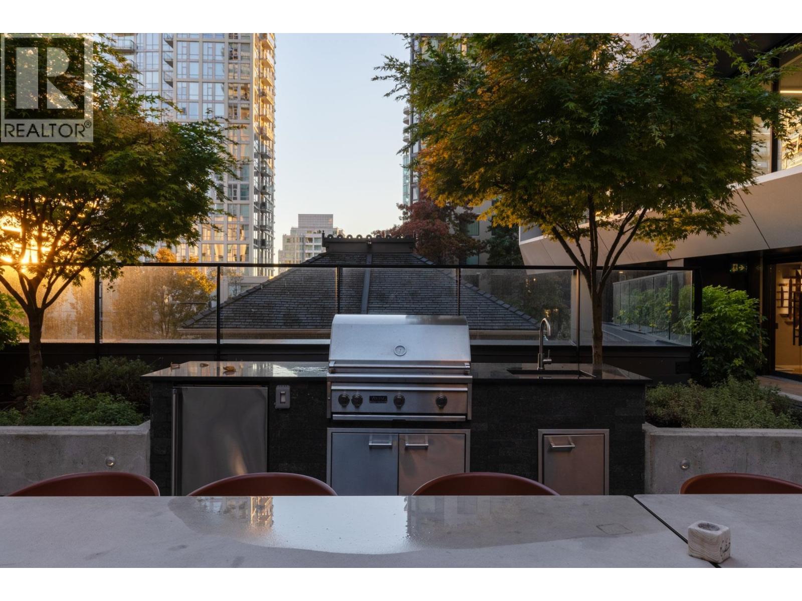 2903 889 Pacific Street, Vancouver, British Columbia  V6Z 1C3 - Photo 38 - R3177272