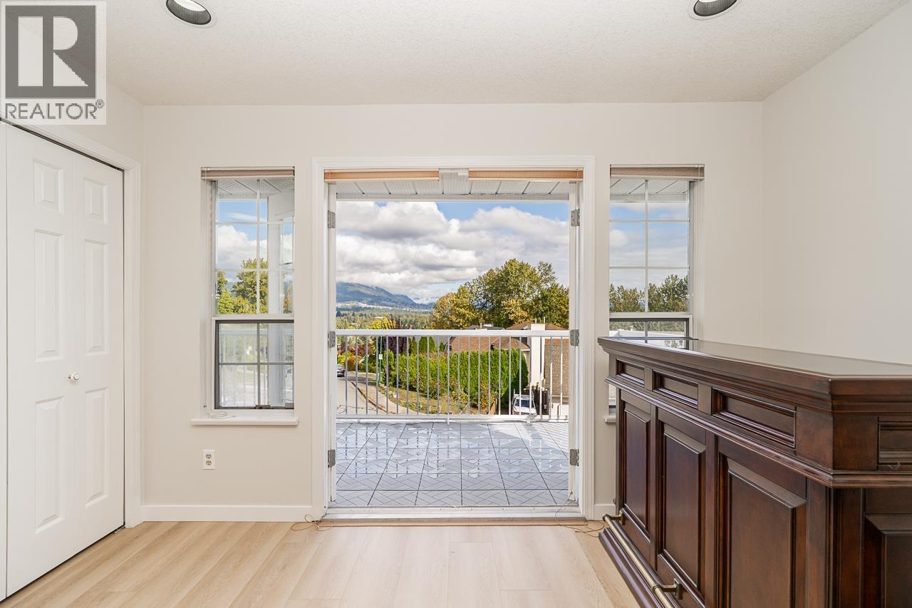 2917 Kalamalka Drive, Coquitlam, British Columbia  V3C 5Z7 - Photo 13 - R3177276