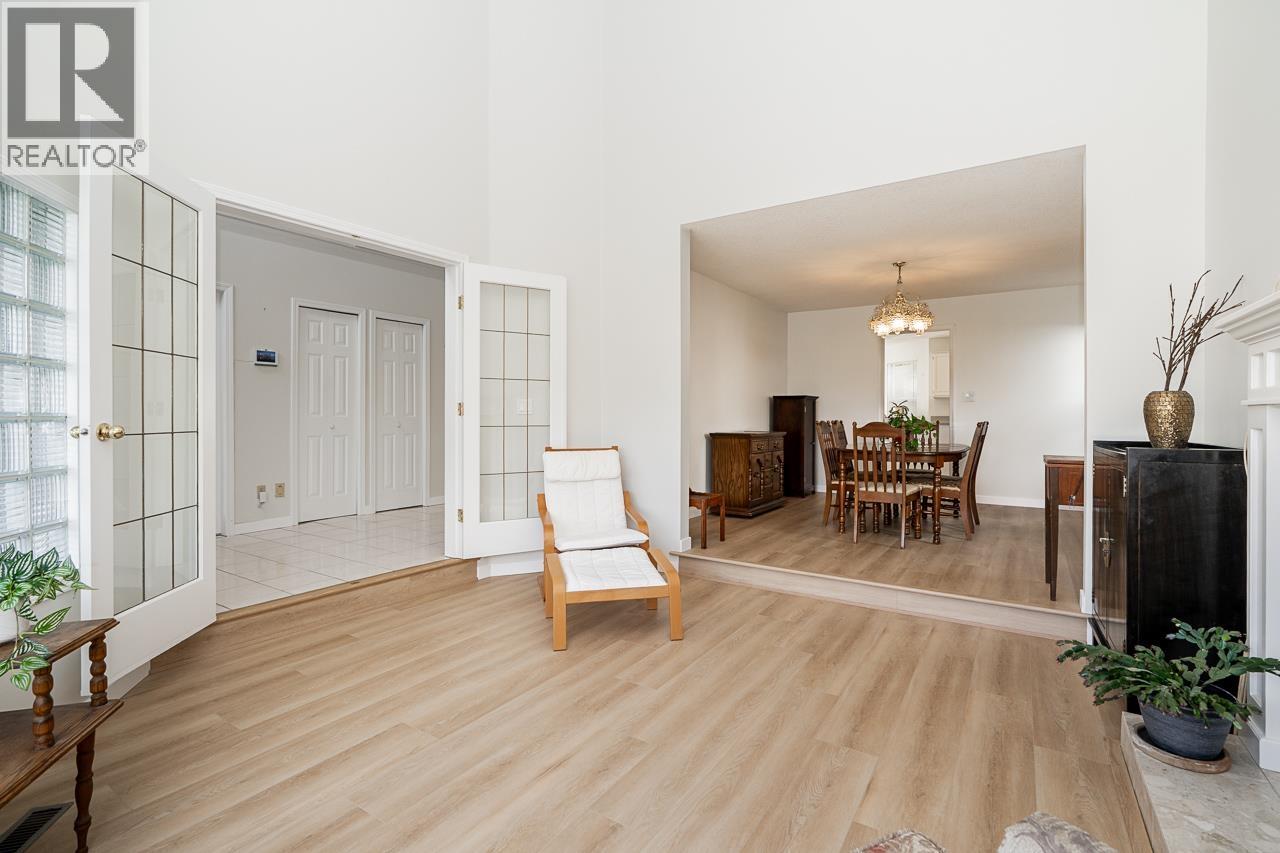 2917 Kalamalka Drive, Coquitlam, British Columbia  V3C 5Z7 - Photo 6 - R3177276