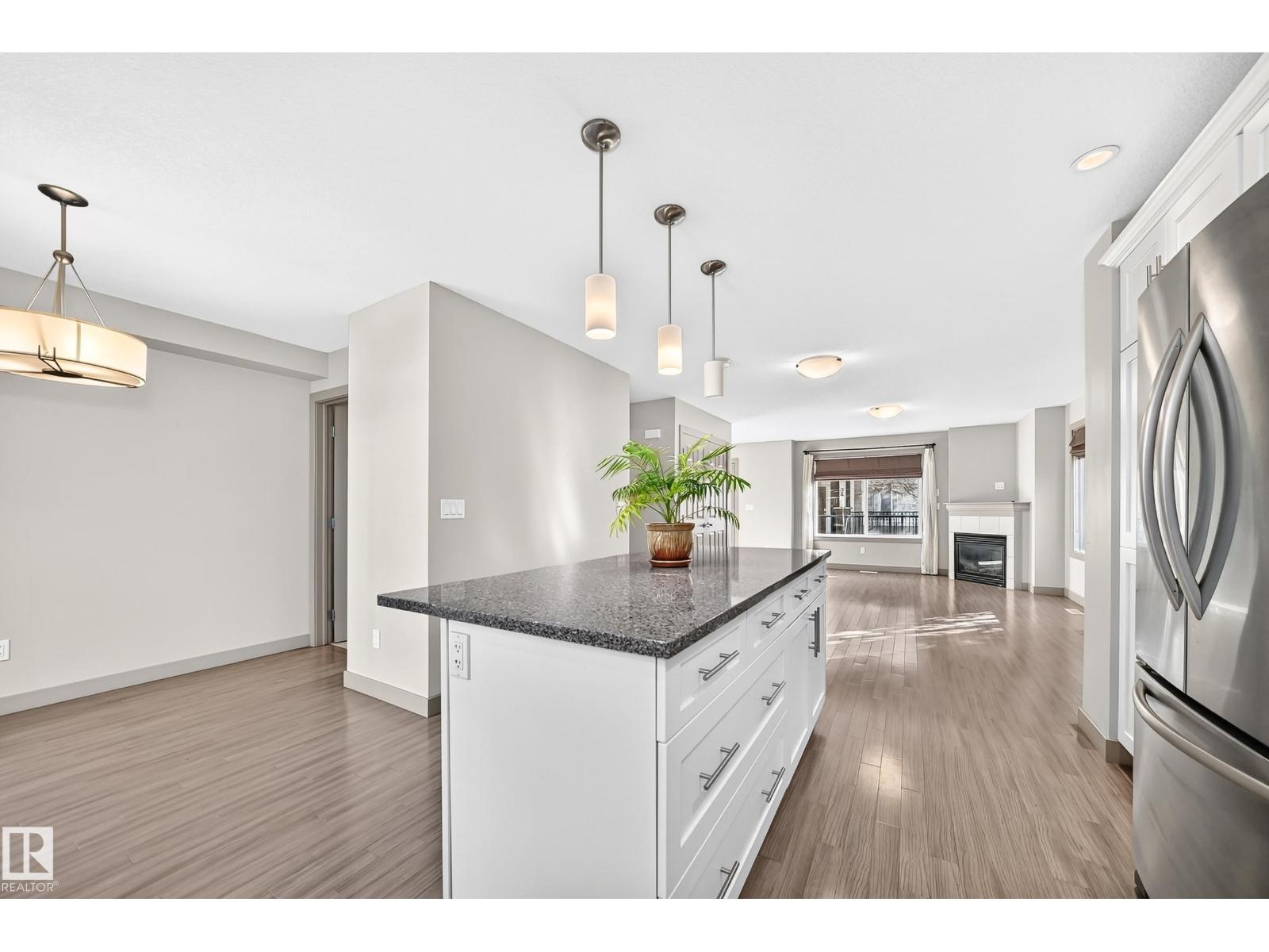 #33 1150 WINDERMERE WY SW