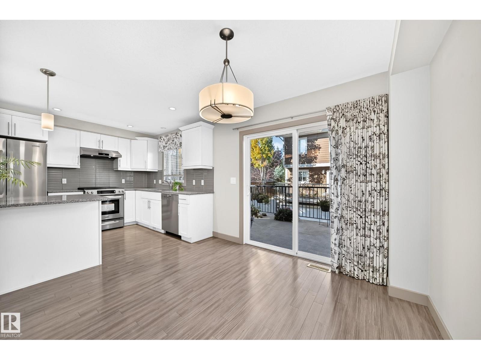 #33 1150 WINDERMERE WY SW
