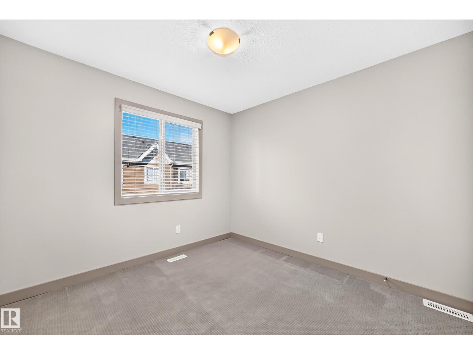 #33 1150 WINDERMERE WY SW