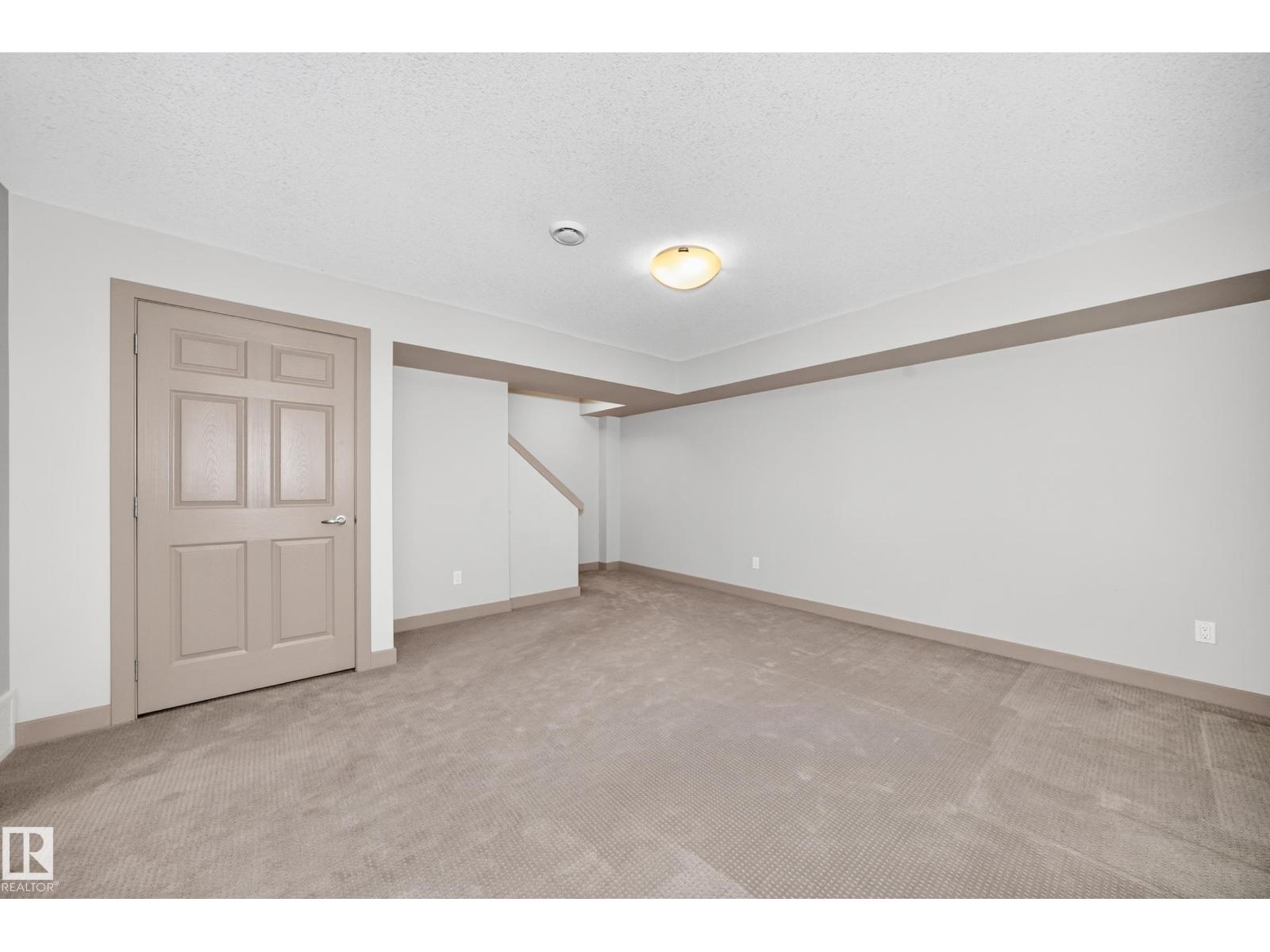 #33 1150 WINDERMERE WY SW