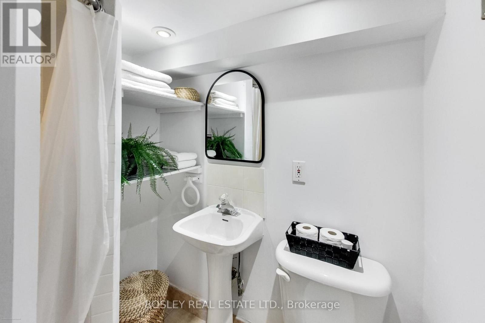 97 Oakcrest Avenue, Toronto, Ontario  M4C 1B4 - Photo 33 - E14100458
