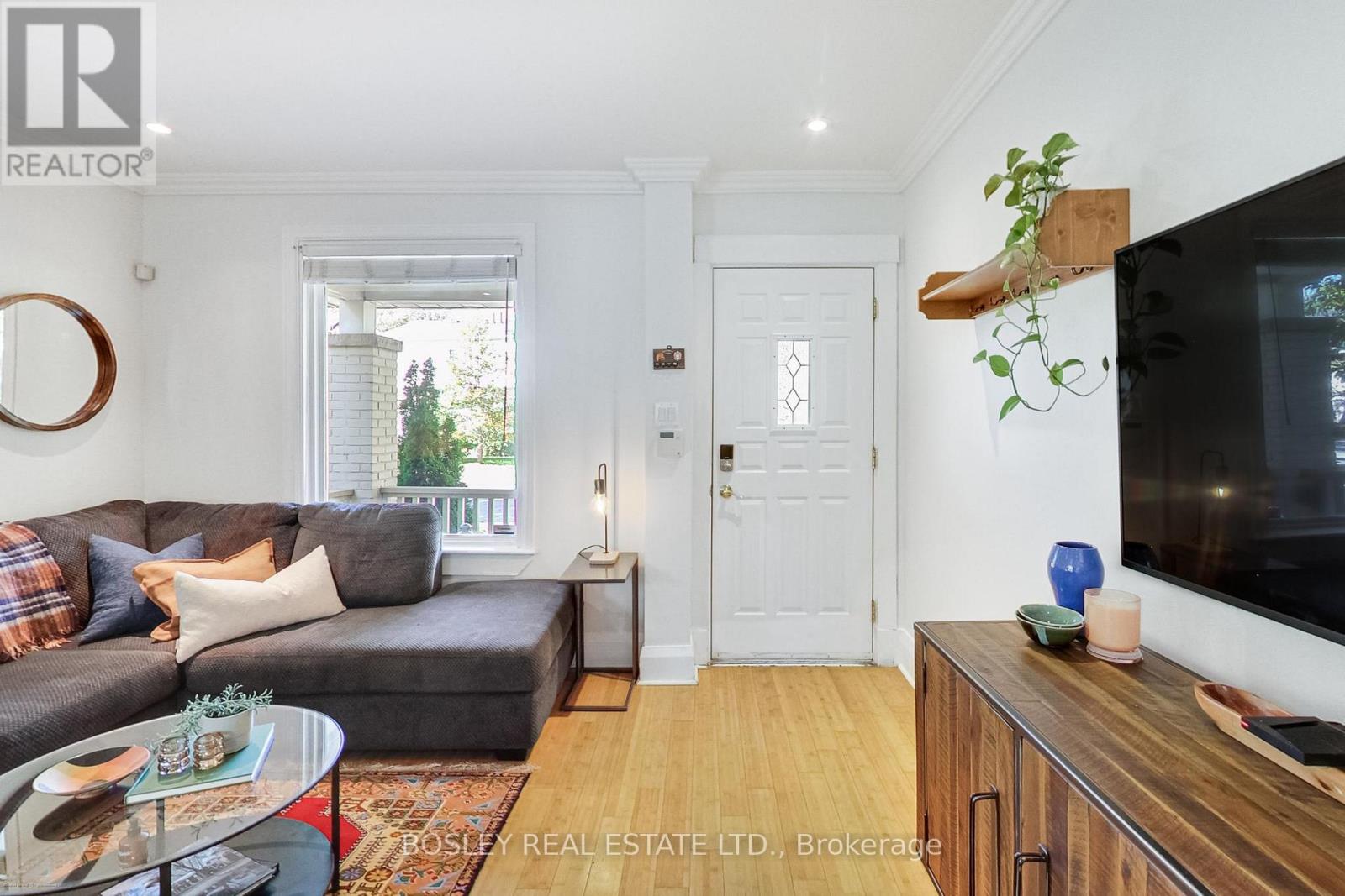97 Oakcrest Avenue, Toronto, Ontario  M4C 1B4 - Photo 6 - E14100458