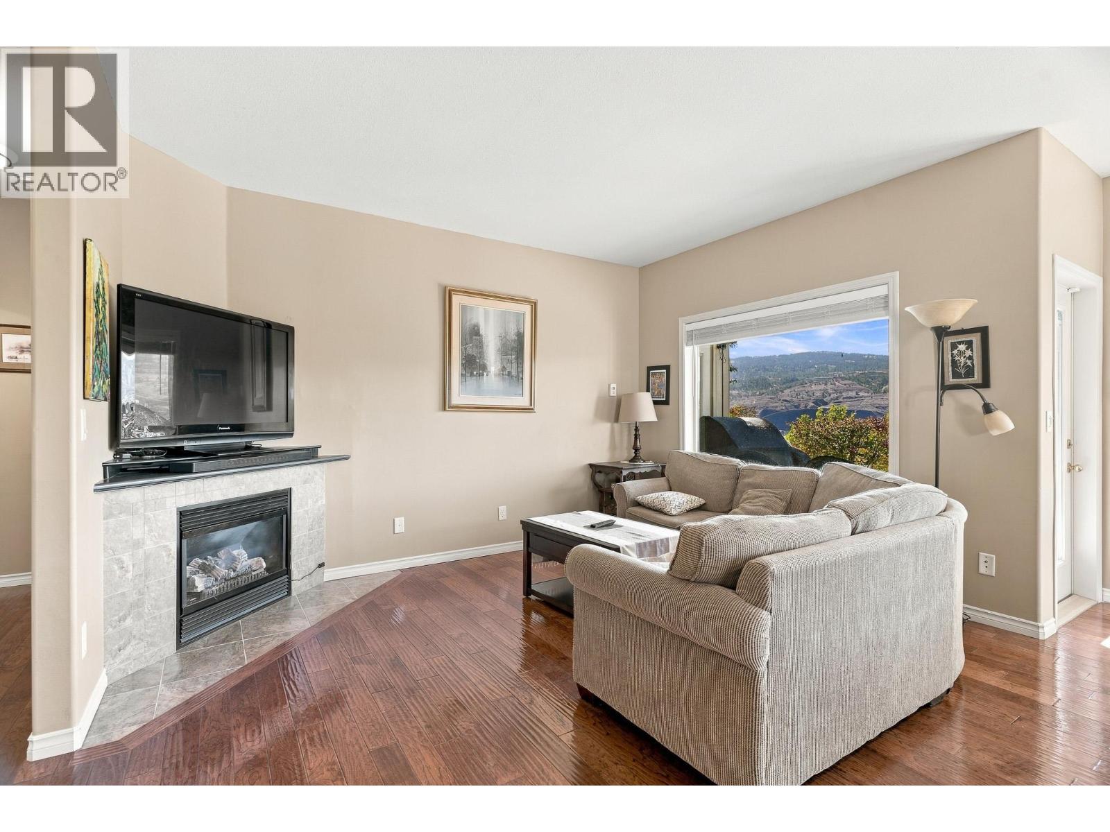208 Sagewood Drive, Kamloops, British Columbia  V2H 1R1 - Photo 12 - 10403416
