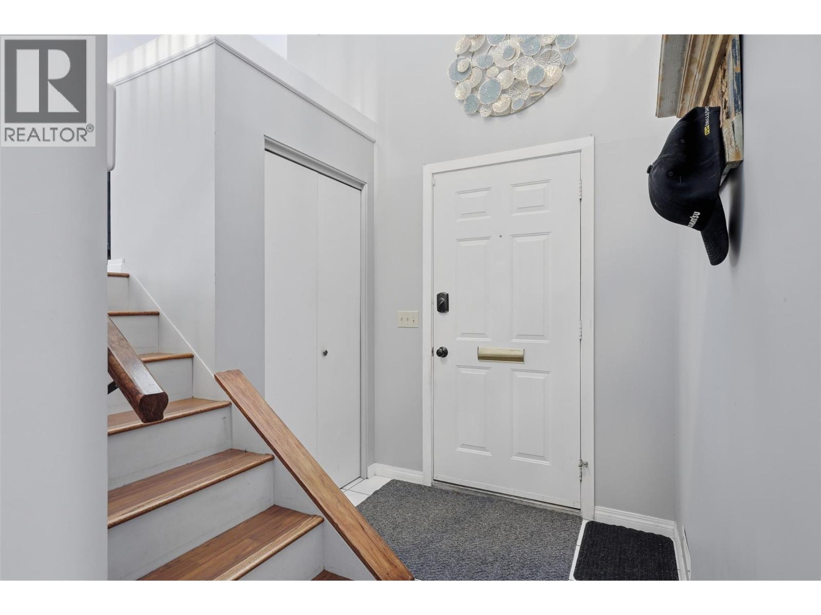 1155 HUGH ALLAN Drive Unit# 25