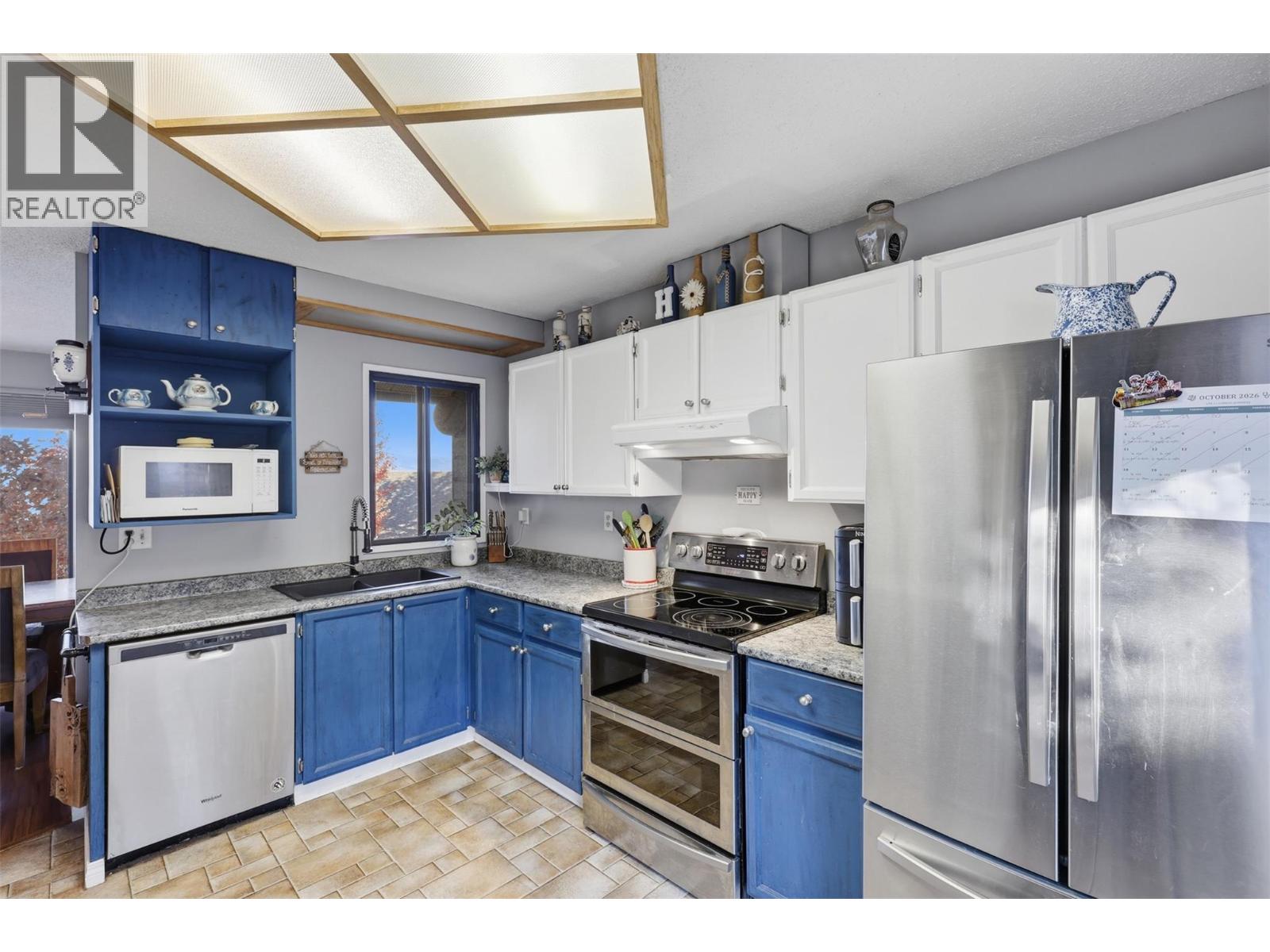1155 HUGH ALLAN Drive Unit# 25