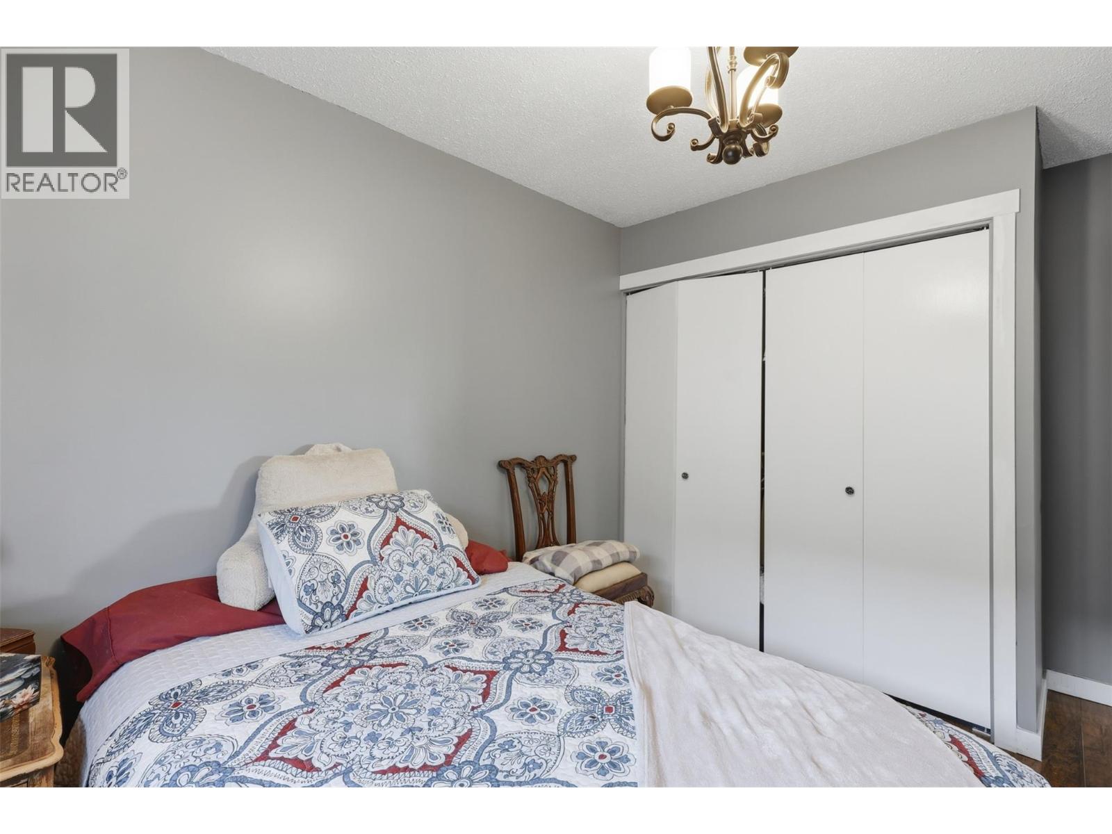1155 HUGH ALLAN Drive Unit# 25