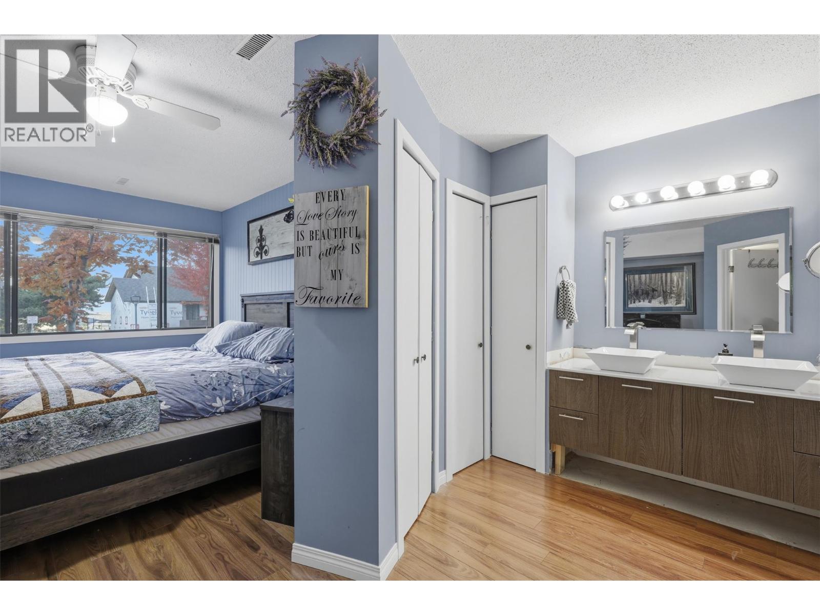 1155 HUGH ALLAN Drive Unit# 25