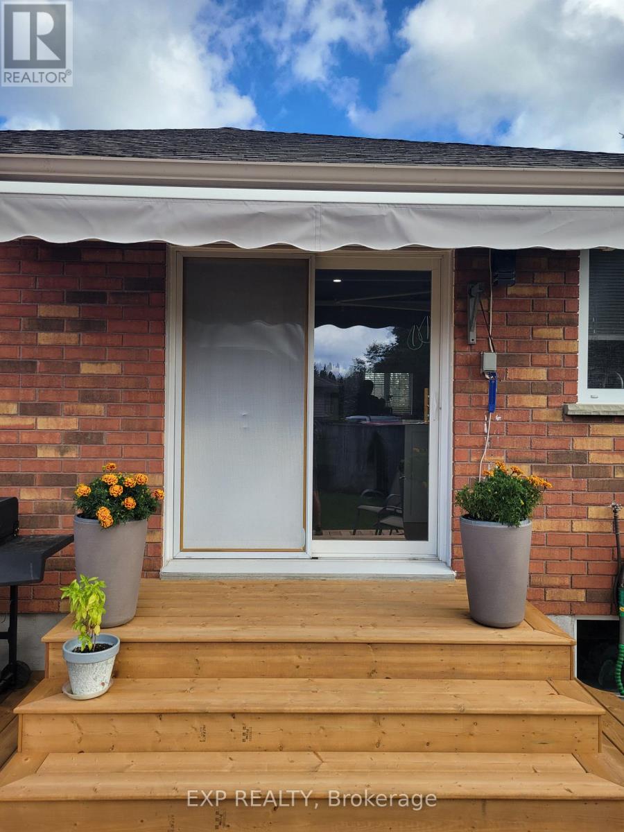 74 Buchanan Street, Barrie, Ontario  L4M 6B7 - Photo 26 - S13865176