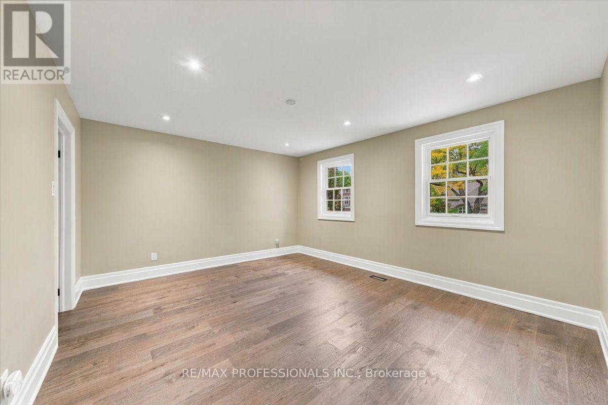 53 Edenvale Crescent, Toronto, Ontario  M9A 4A5 - Photo 30 - W13845826