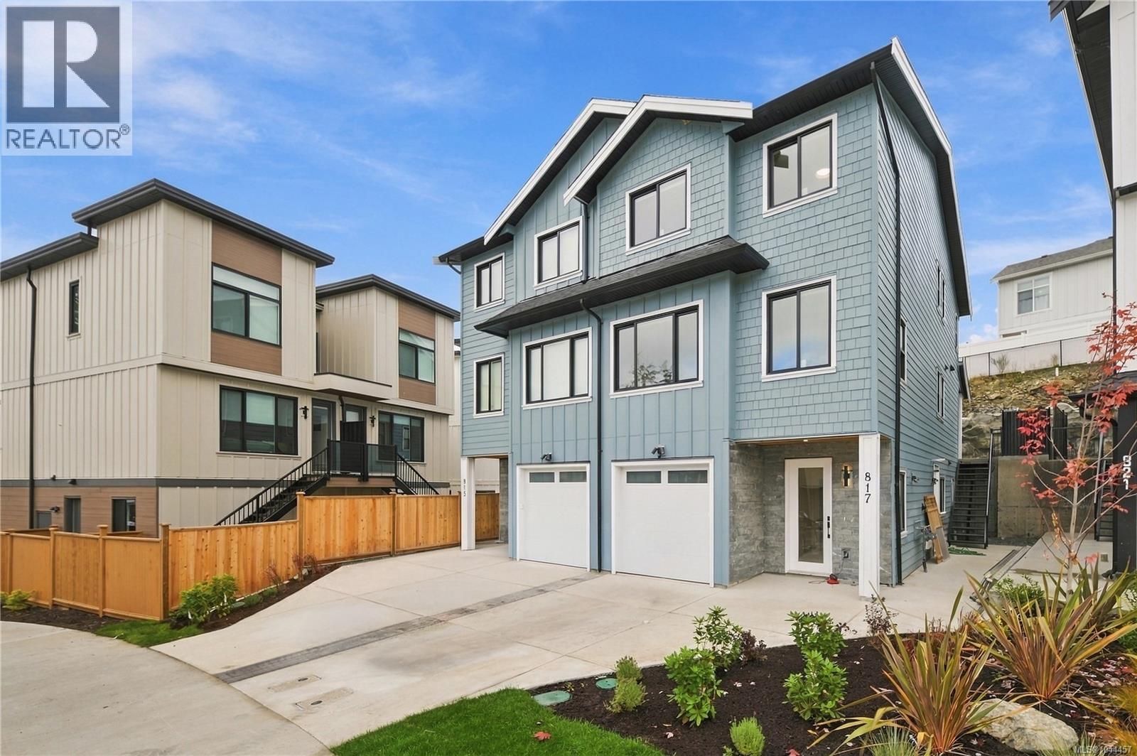 817 Blackbird Pl, Langford, British Columbia  V9B 6H4 - Photo 3 - 1044457