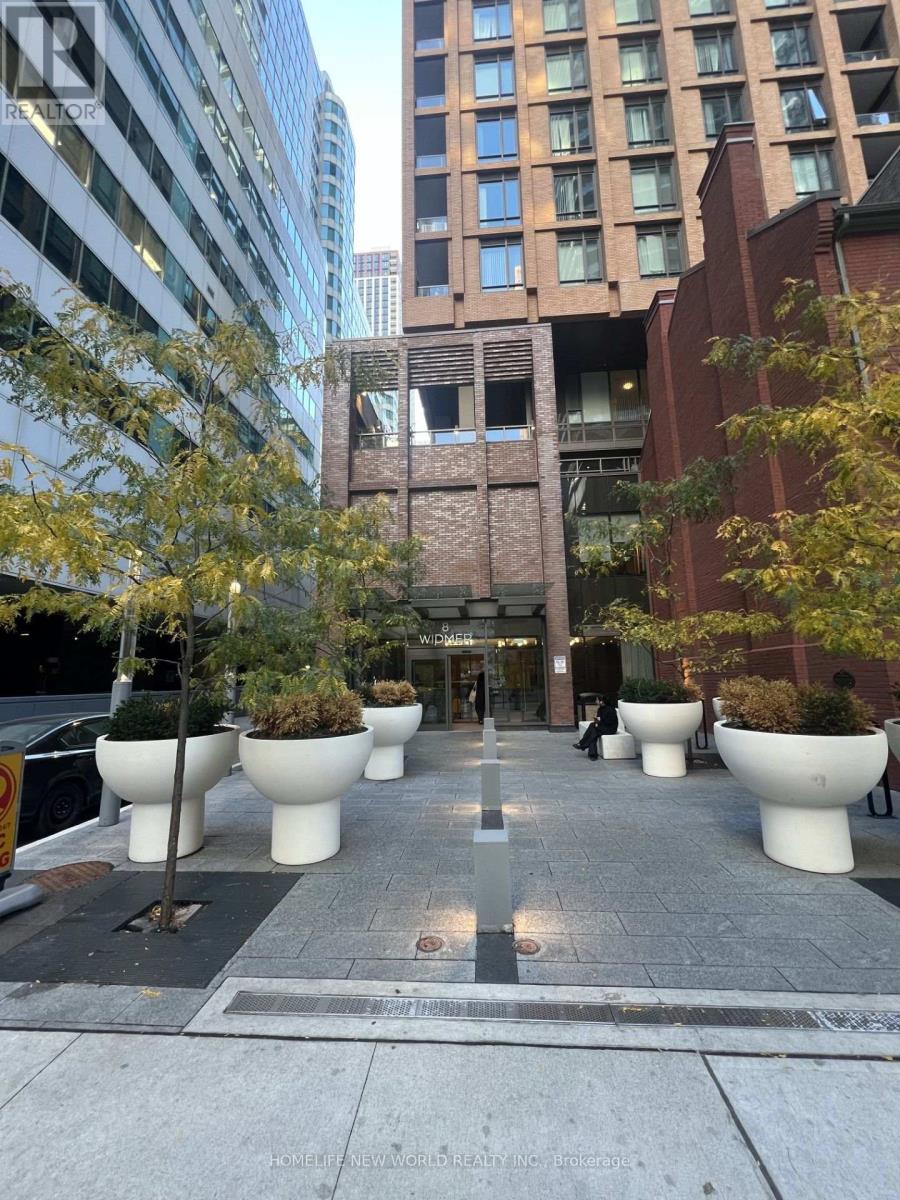 1601 - 8 Widmer Street, Toronto, Ontario  M5V 0W6 - Photo 2 - C14092086