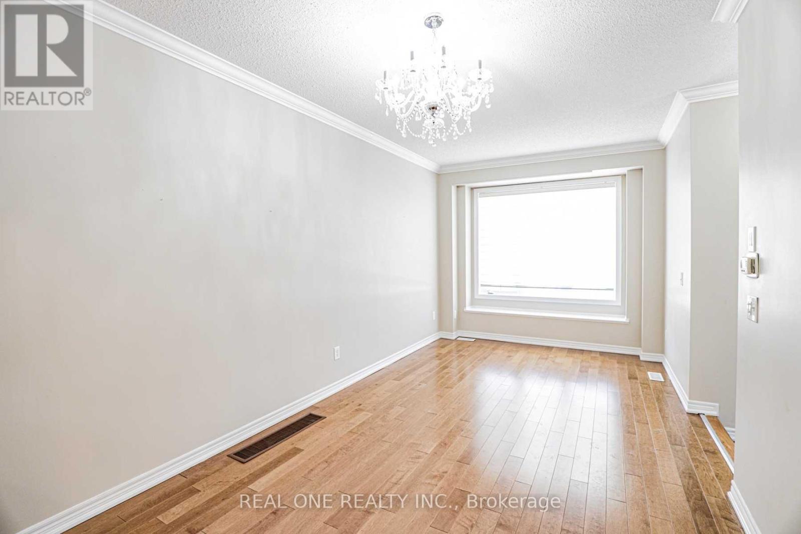 29 Poetry Drive, Vaughan, Ontario  L4H 3P8 - Photo 6 - N14100468