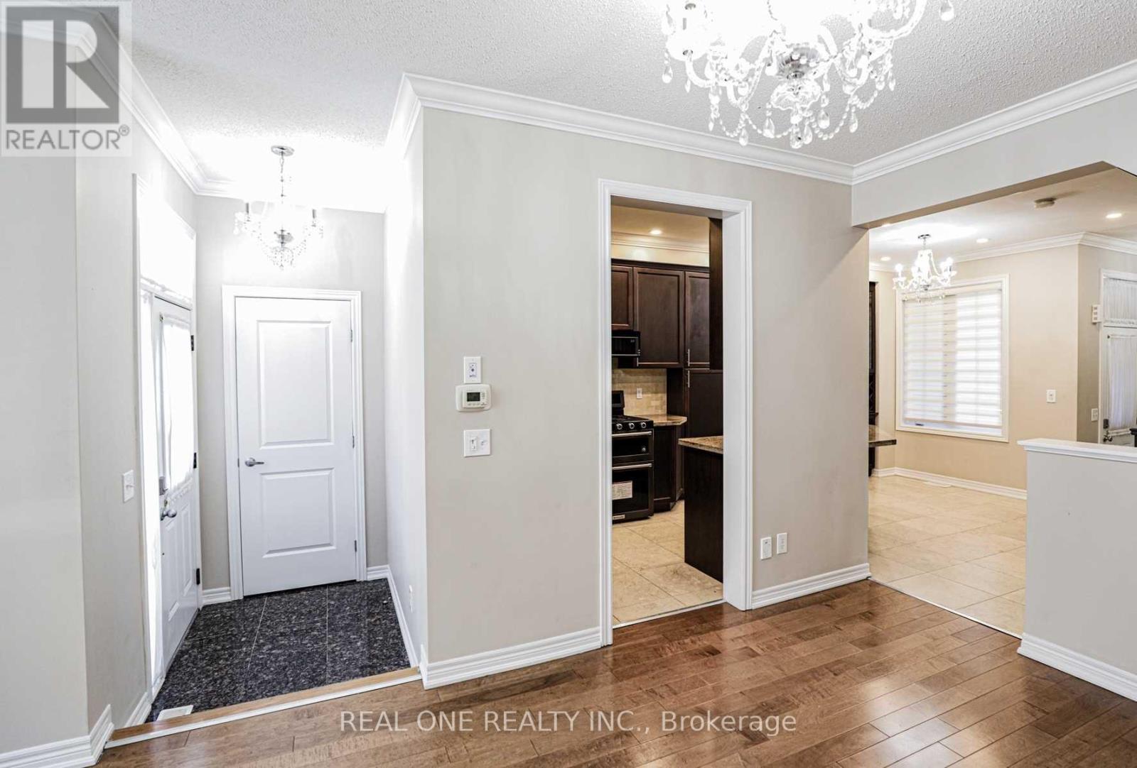 29 Poetry Drive, Vaughan, Ontario  L4H 3P8 - Photo 7 - N14100468