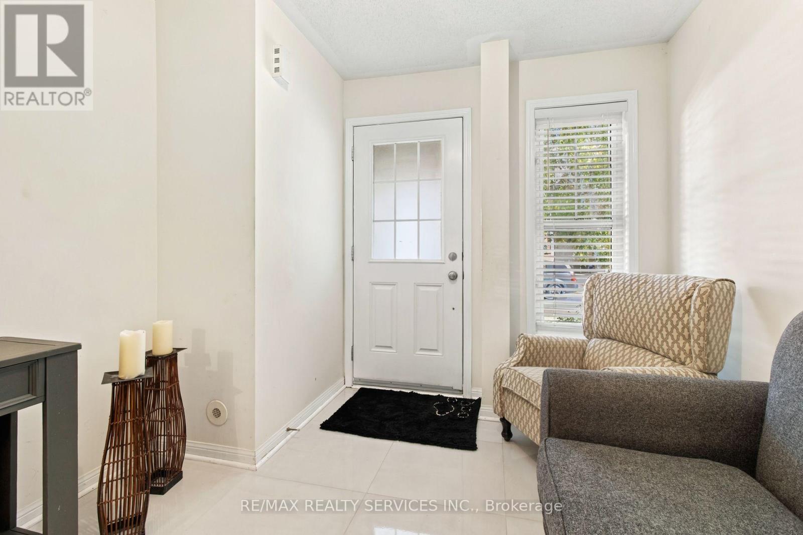 624 Frank Place, Milton, Ontario  L9T 0R1 - Photo 9 - W14100480