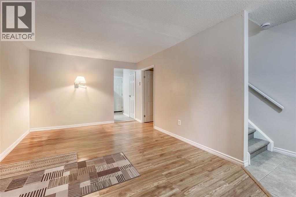 243 Hampton Avenue Unit# 13, Sarnia, Ontario  N7S 4Y7 - Photo 12 - 26023563