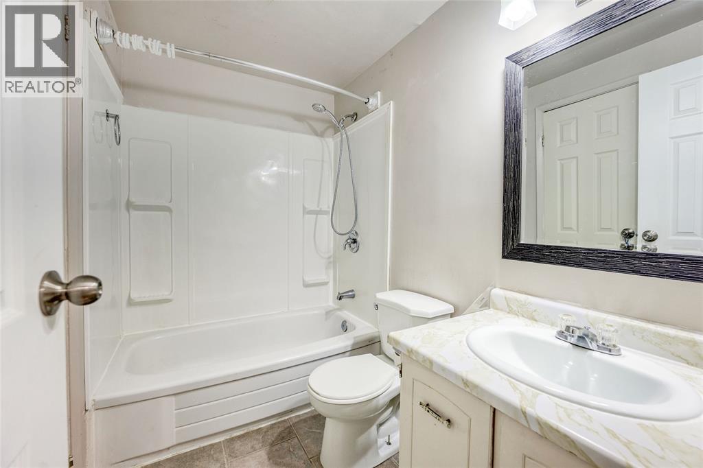 243 Hampton Avenue Unit# 13, Sarnia, Ontario  N7S 4Y7 - Photo 16 - 26023563
