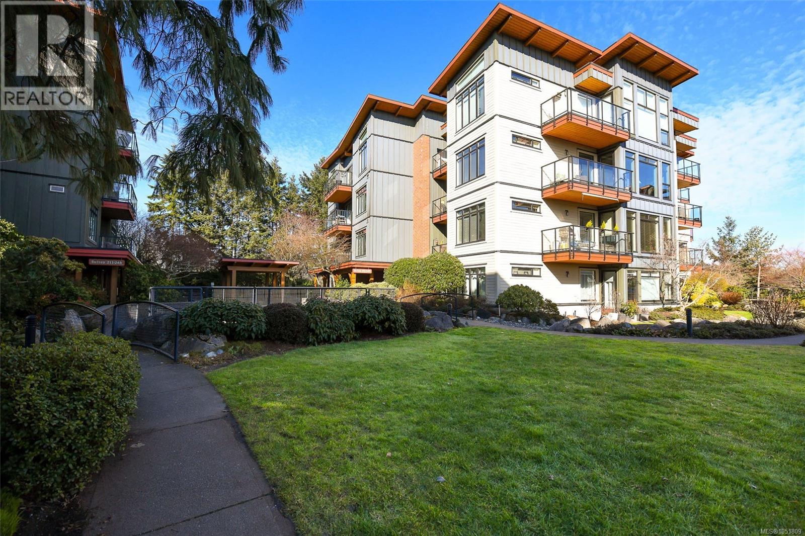 322 2300 Mansfield Dr, Courtenay, British Columbia  V9N 3S3 - Photo 42 - 1051809