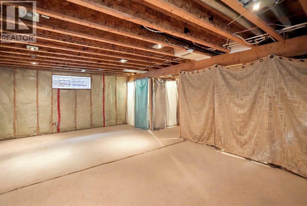 27 Chapman Close Se, Calgary, Alberta  T2X 3S8 - Photo 38 - A2349578