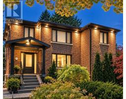 21 AUSTIN TERRACE, Toronto, Ontario
