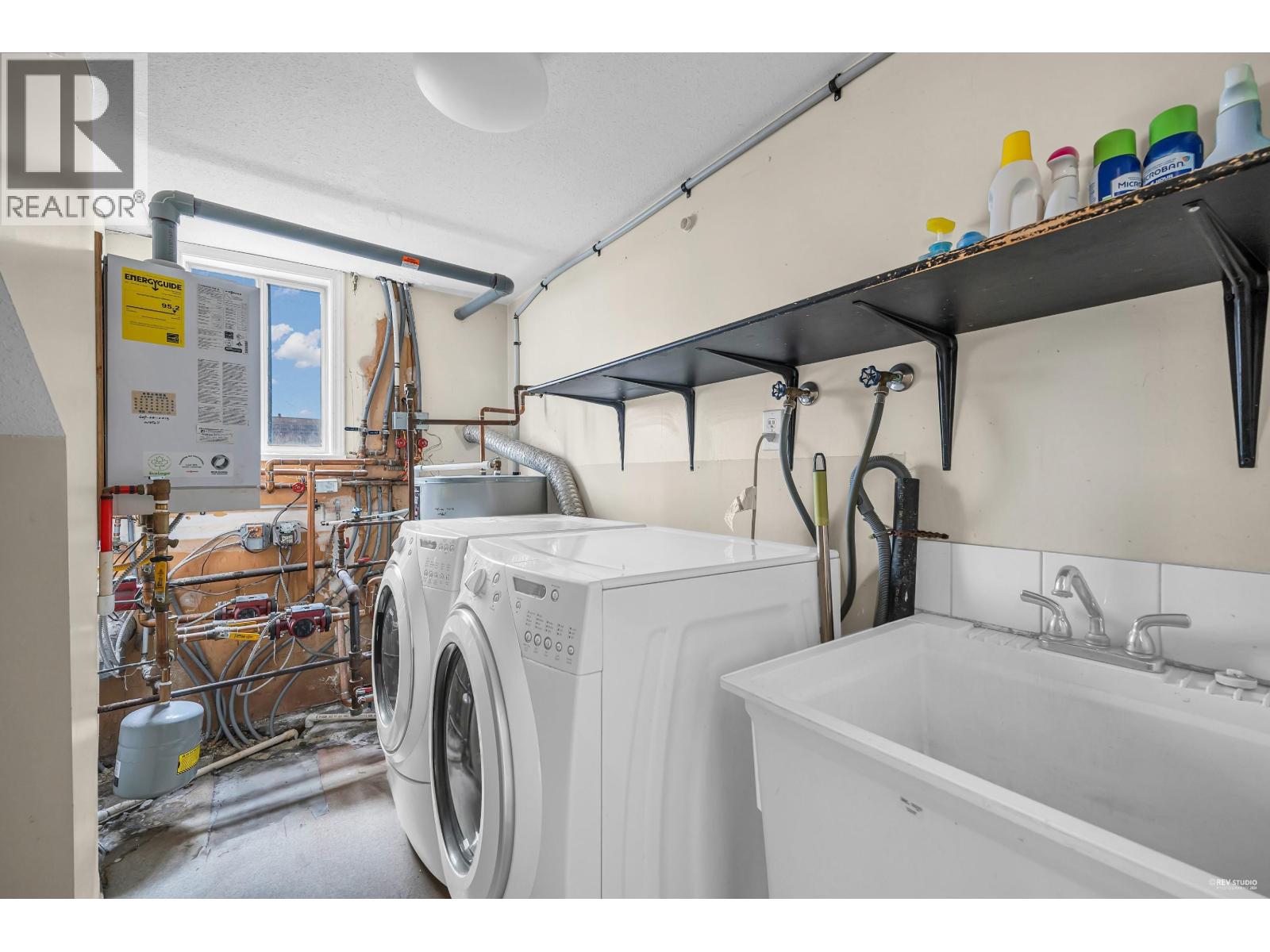 1945 W 44th Avenue, Vancouver, British Columbia  V6M 2E8 - Photo 27 - R3177289