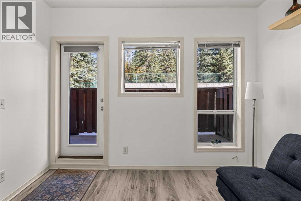 120, 176 Kananaskis Way Way