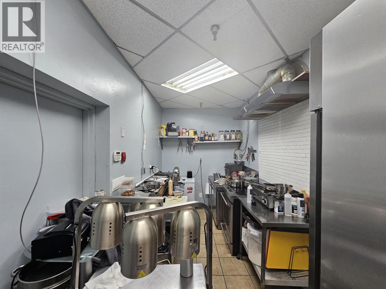 101 3701 Hastings Street, Burnaby, British Columbia  V5C 2H6 - Photo 5 - C8082978