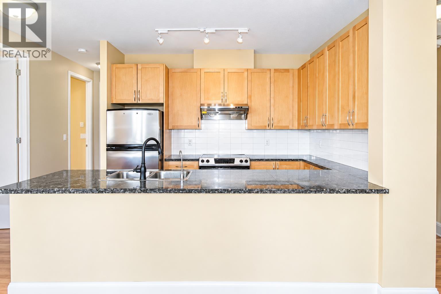 1701 6823 STATION HILL DRIVE