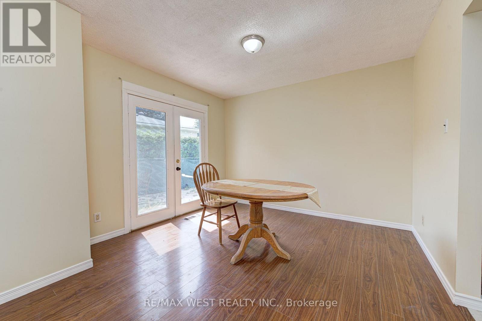 Upper Lvl - 18 Glenforest Road, Brampton, Ontario  L6S 1K6 - Photo 10 - W14100504