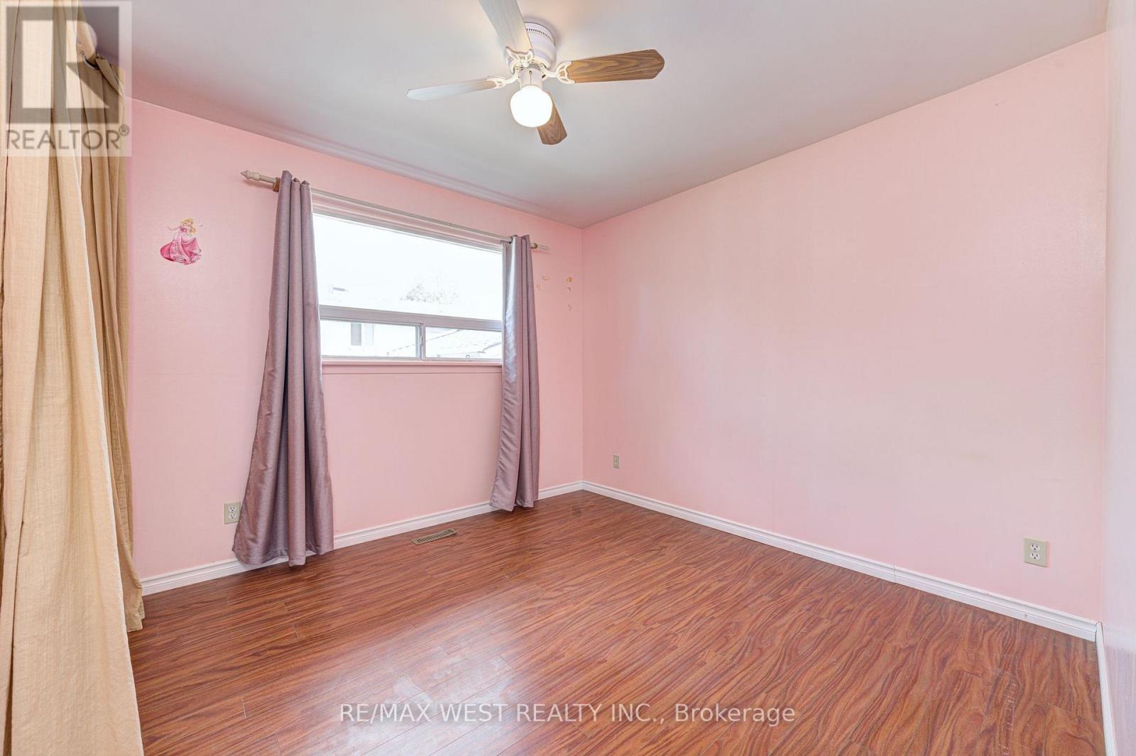 Upper Lvl - 18 Glenforest Road, Brampton, Ontario  L6S 1K6 - Photo 18 - W14100504