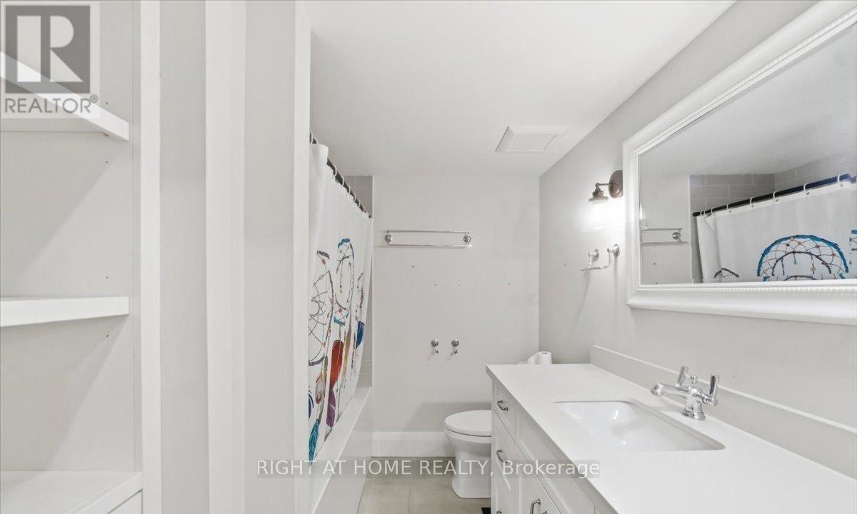 79 Wilson Street E, Oakville, Ontario  L6K 3G4 - Photo 26 - W14100508