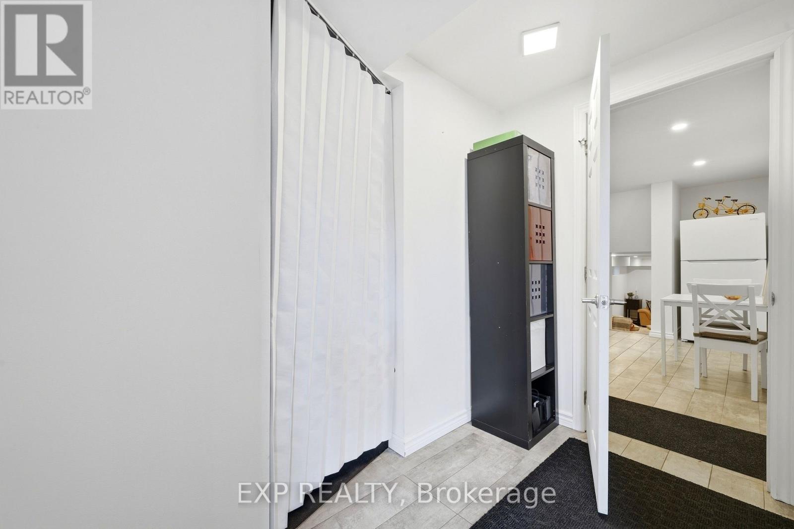6348 Atherly Crescent, Mississauga, Ontario  L5N 2J2 - Photo 21 - W14100512
