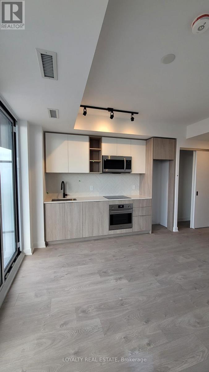 3210 - 36 Zorra Street, Toronto, Ontario M8Z 4Z7 - Photo 3 - W14100516