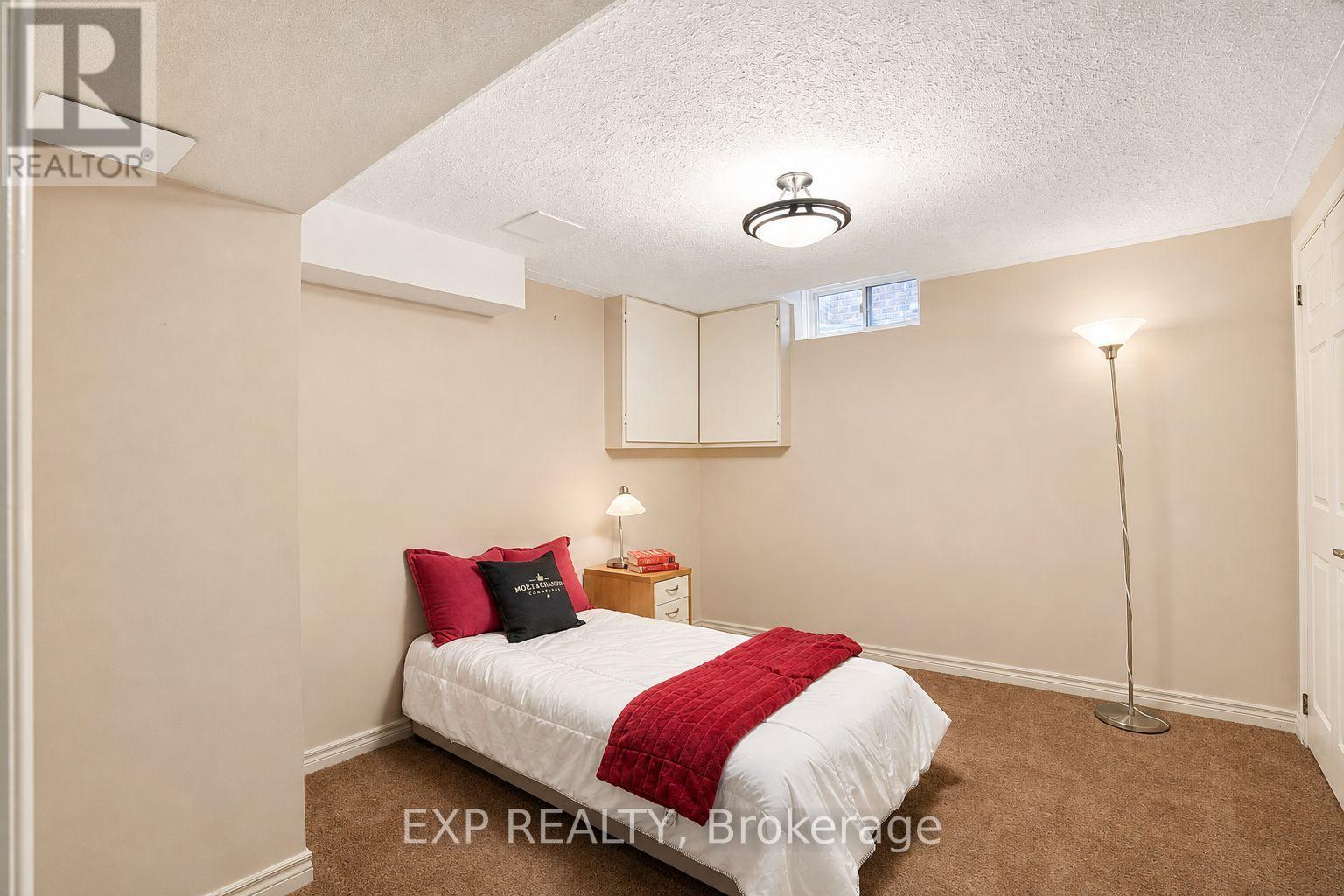 74 Henderson Drive, Whitby, Ontario  L1N 7Y8 - Photo 42 - E14098348