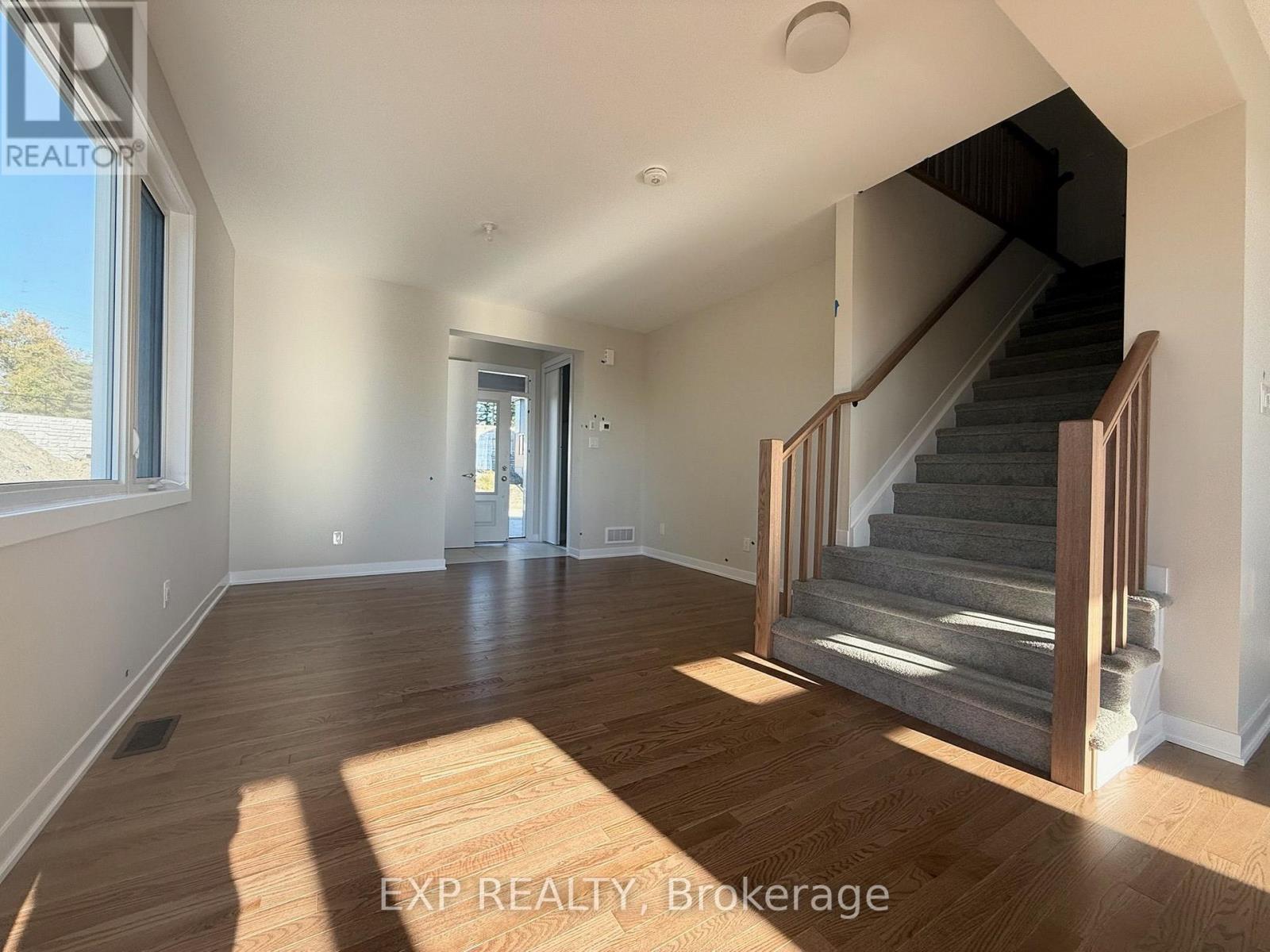 373 Falsetto Street, Ottawa, Ontario  K1W 0S6 - Photo 10 - X14100556