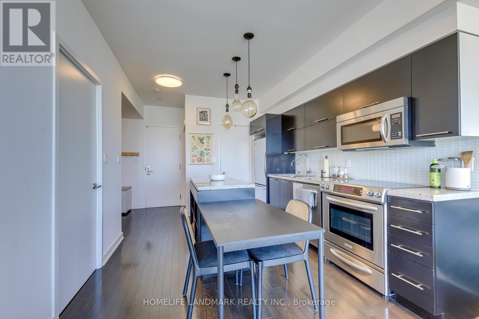 3306 - 126 Simcoe Street, Toronto, Ontario  M5H 4E6 - Photo 7 - C13885736