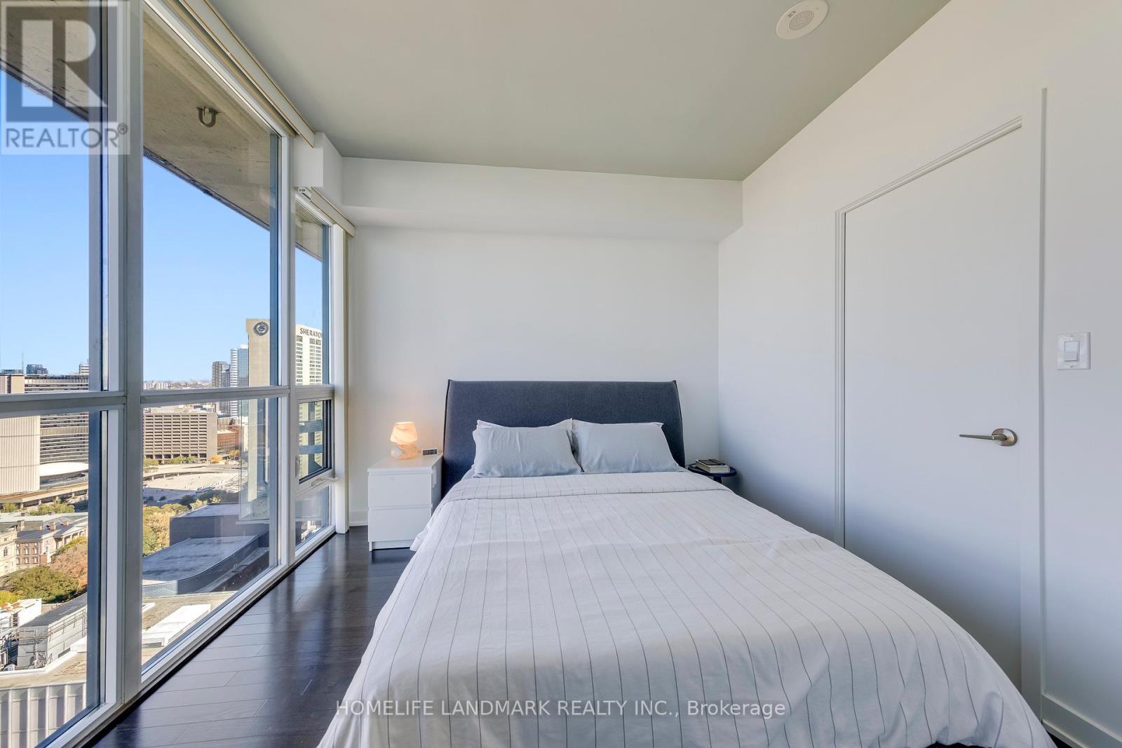 3306 - 126 Simcoe Street, Toronto, Ontario  M5H 4E6 - Photo 9 - C13885736