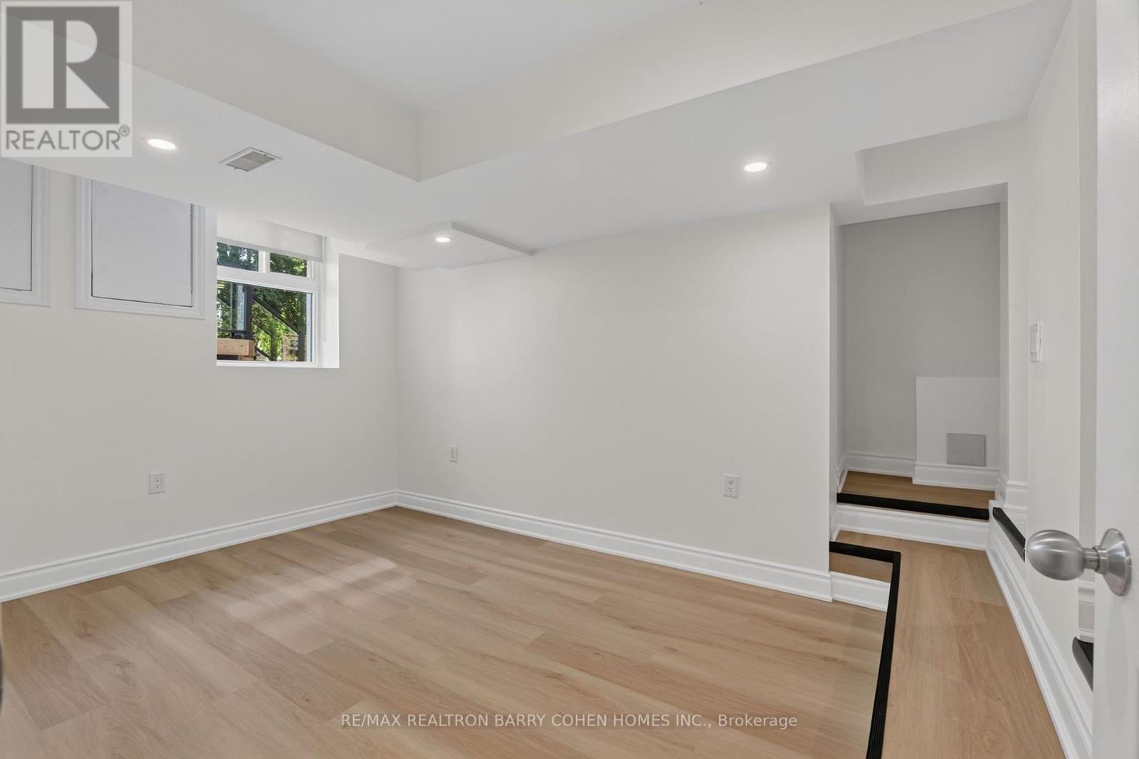 Lower - 371 Howland Avenue, Toronto, Ontario  M5R 3C1 - Photo 11 - C14100532
