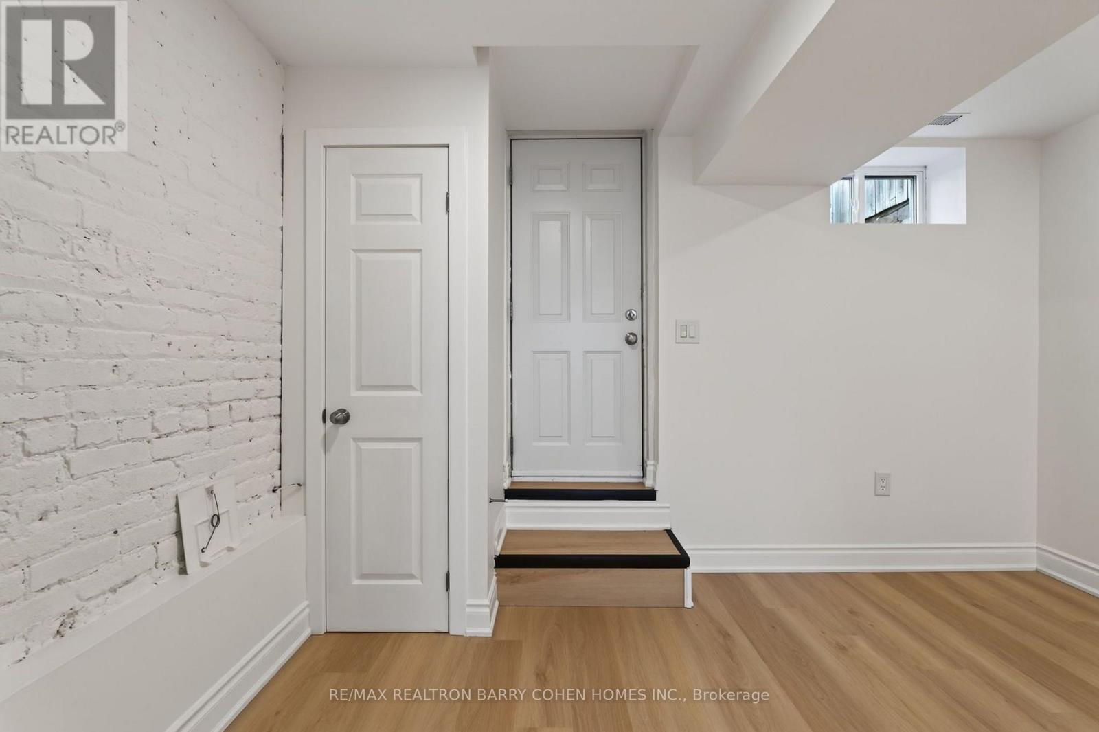 Lower - 371 Howland Avenue, Toronto, Ontario  M5R 3C1 - Photo 2 - C14100532