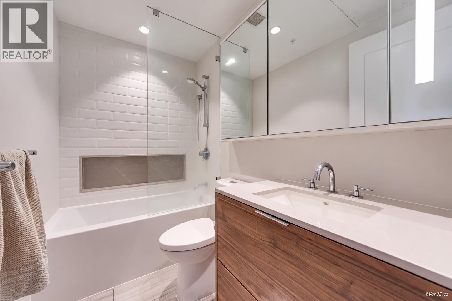 703 1045 Austin Avenue, Coquitlam, British Columbia  V3K 0G9 - Photo 10 - R3177027