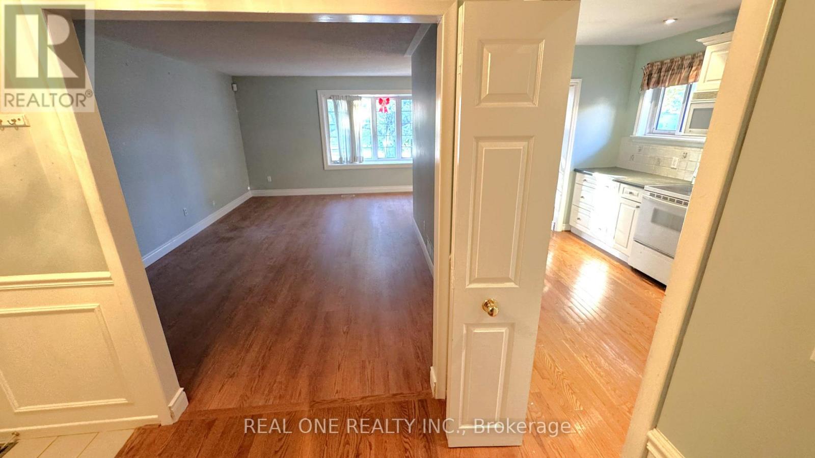 35 Corning Road, Toronto, Ontario  M2J 2L6 - Photo 28 - C13757898