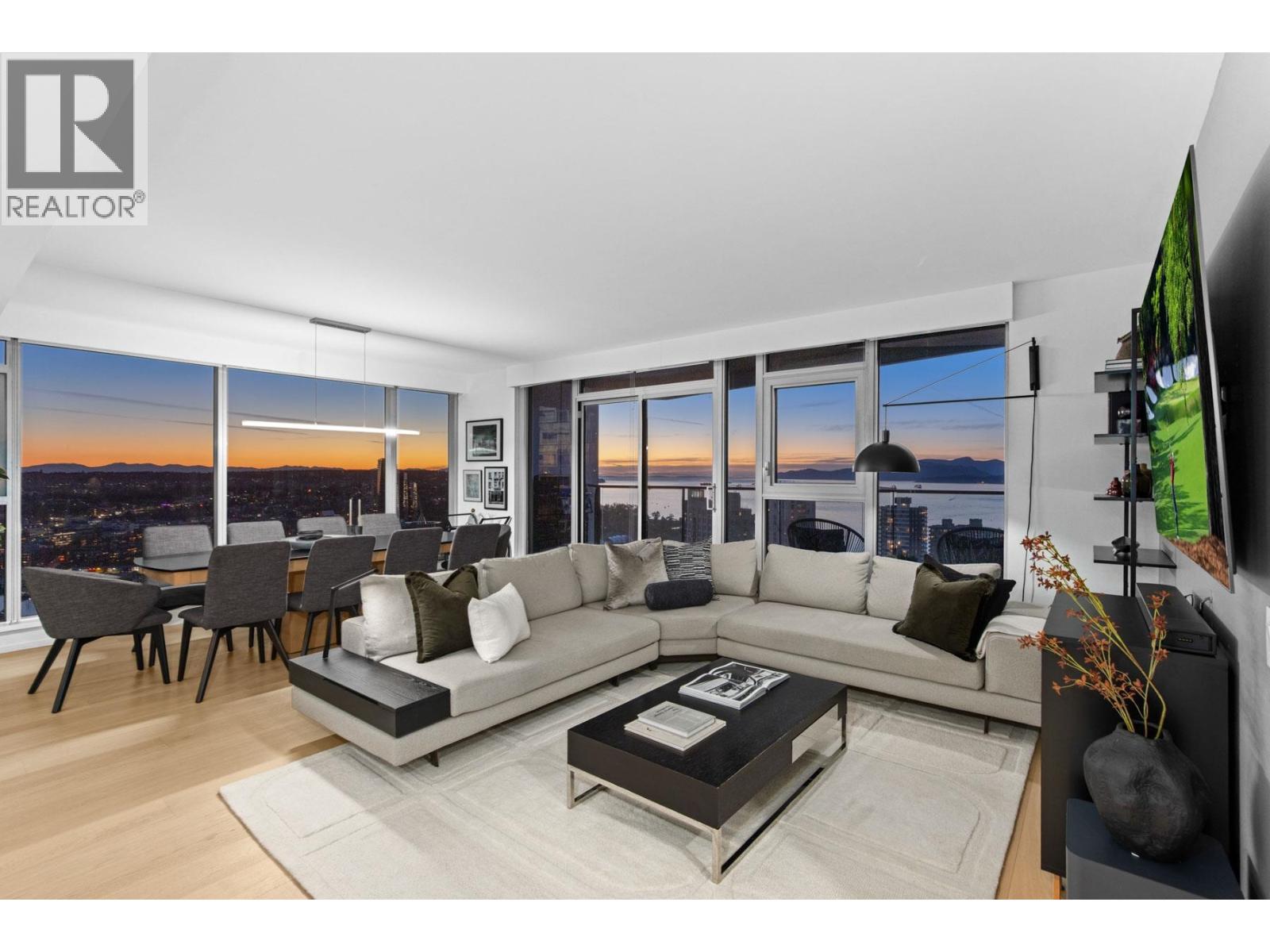2903 889 Pacific Street, Vancouver, British Columbia  V6Z 1C3 - Photo 2 - R3177272