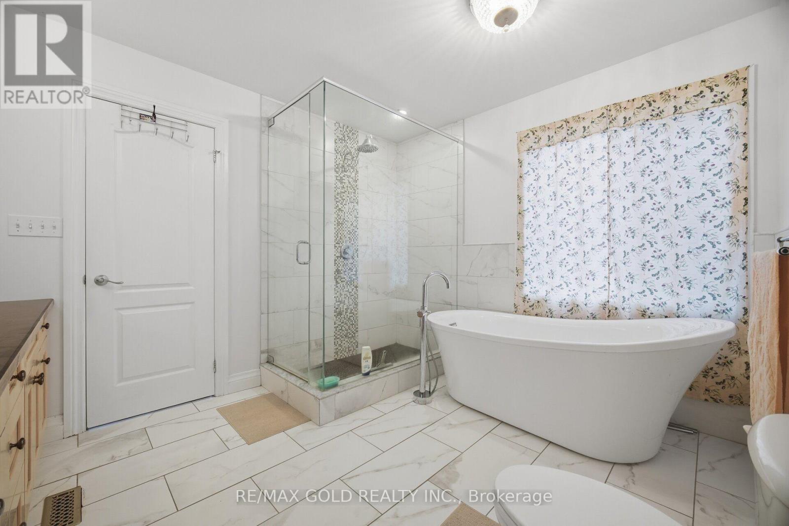 687 Marley Crescent, Milton, Ontario  L9T 5M1 - Photo 21 - W14100578