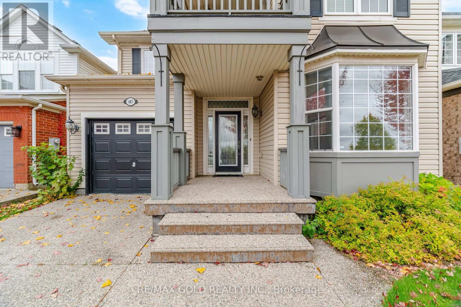 687 Marley Crescent, Milton, Ontario  L9T 5M1 - Photo 3 - W14100578