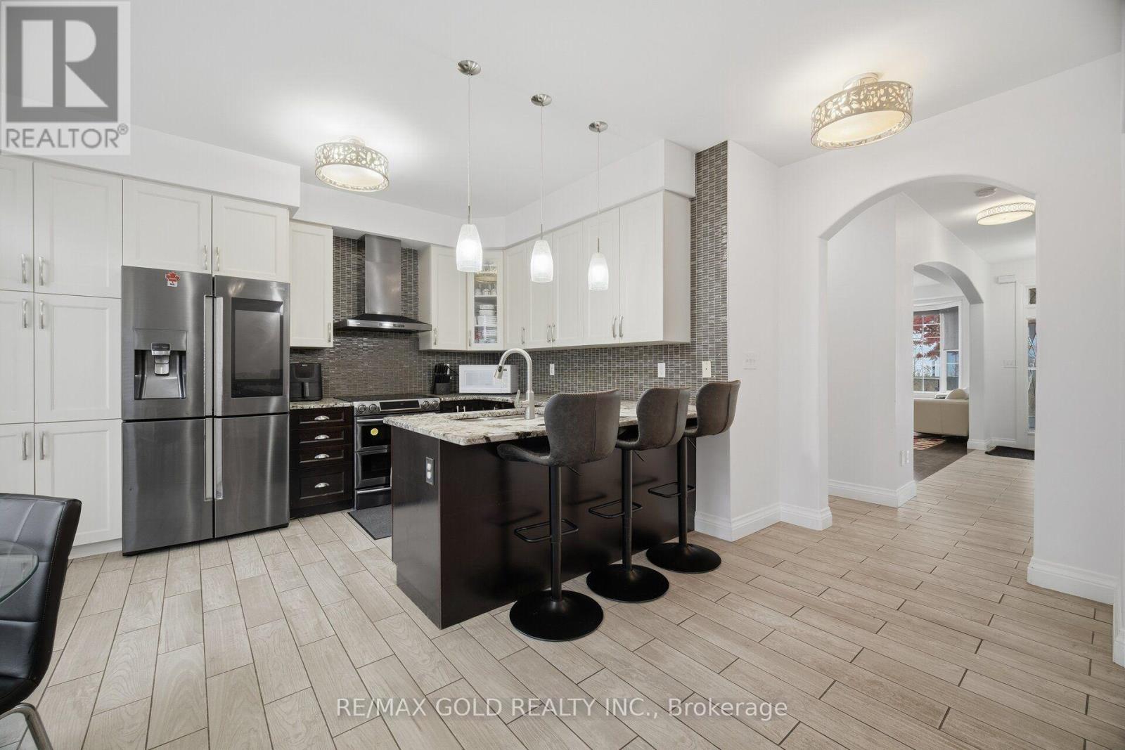 687 Marley Crescent, Milton, Ontario  L9T 5M1 - Photo 9 - W14100578